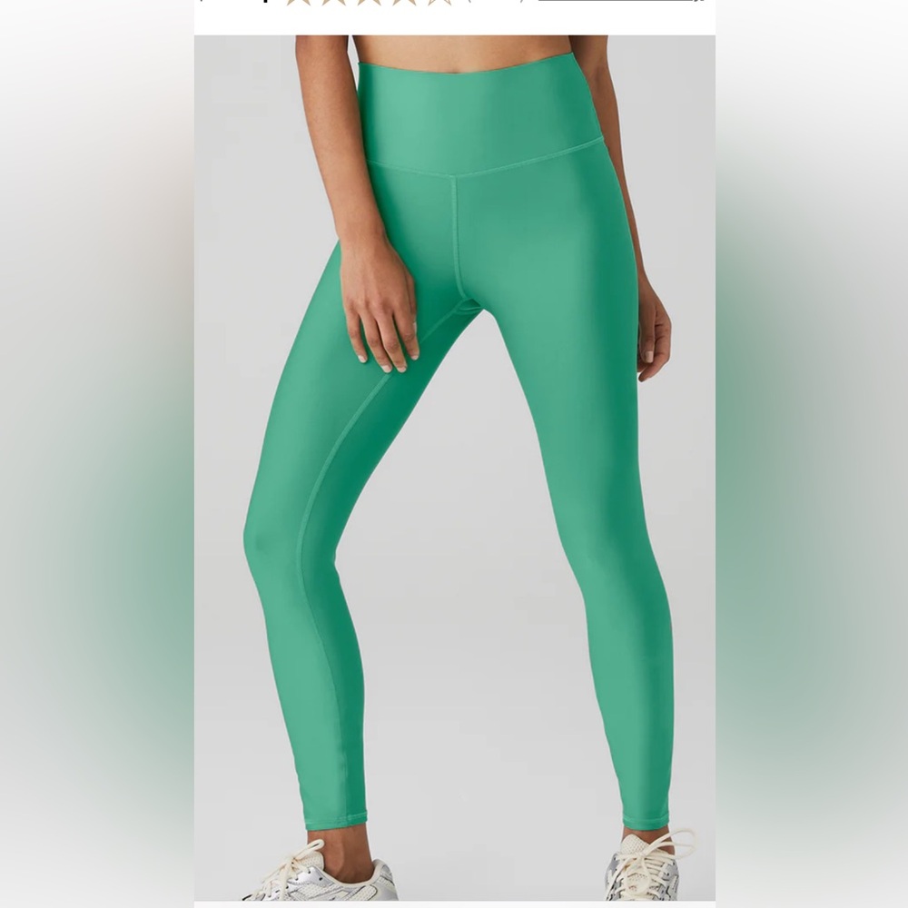 Alo 7/8 High-Waist Airlift Legging in lettuce